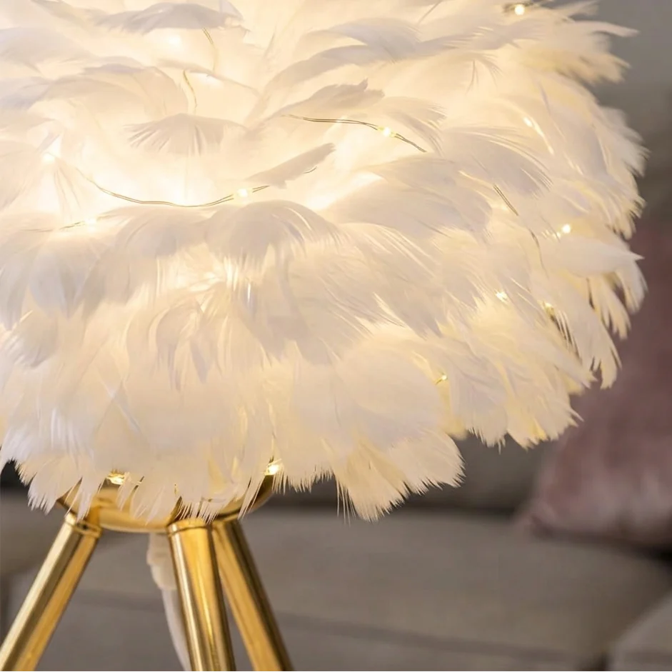 LAMPE DE PLULME